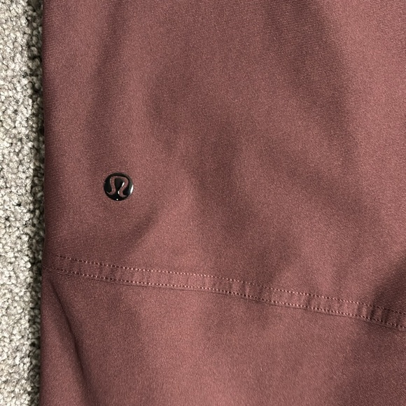 Men’s Lululemon ABC Pant Maroon 32 x 32 - Picture 4 of 8